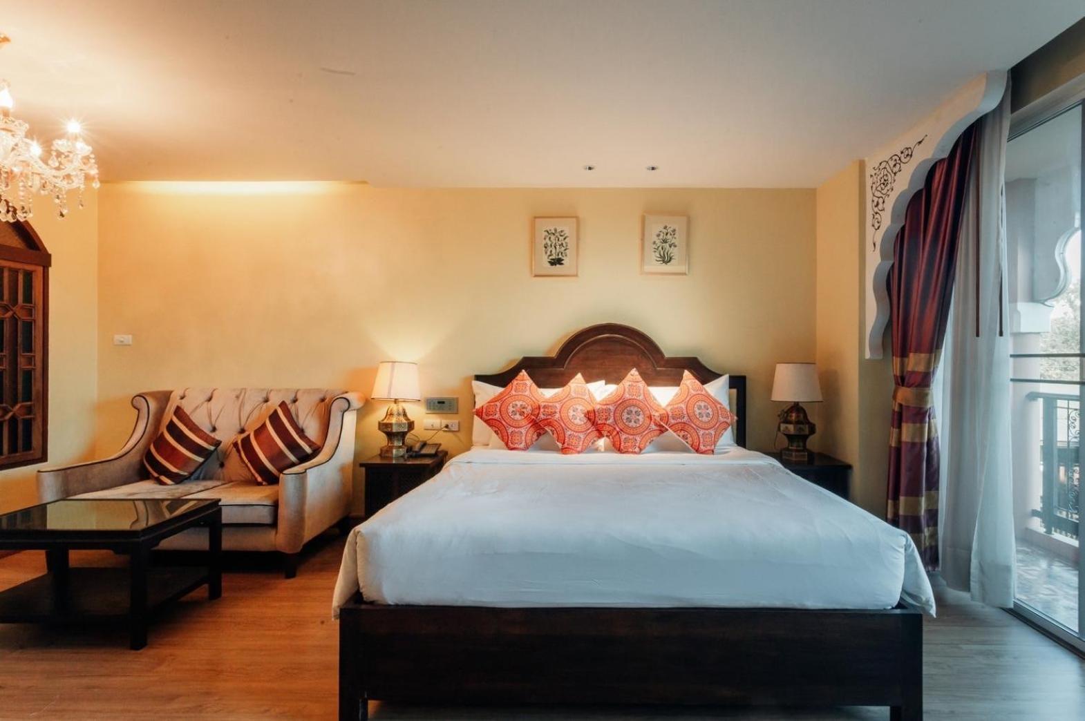 Sheik Istana Chiangmal Hotel 4*